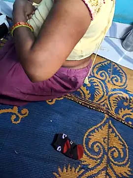 CUTE BHABI 1 online show from January 16, 3:38 pm