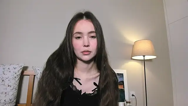 kittyphoria online show from September 23, 6:05 am