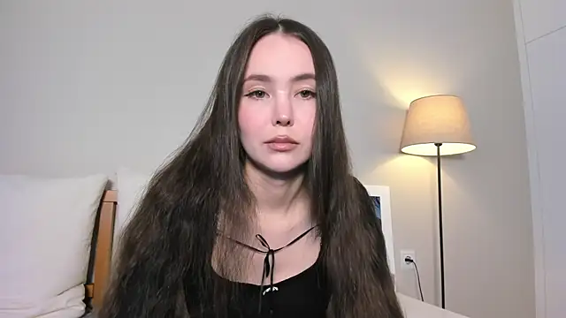 kittyphoria online show from October 5, 6:01 am