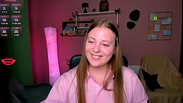 Snapshot of melani_bumm chatting on November 19, 1:44 pm melani bumm online show from November 19, 1:44 pm