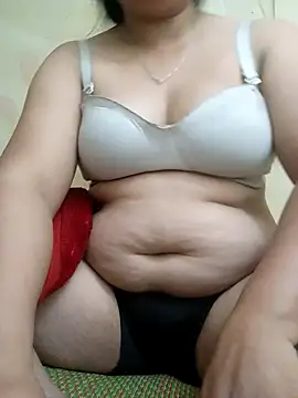 -Kitty-92 online show from September 29, 12:05 am