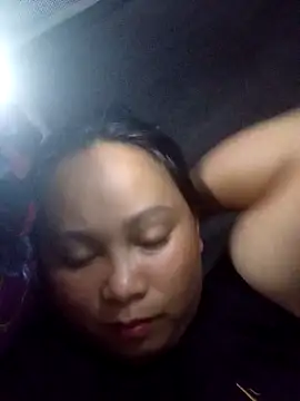 -Kitty-92 online show from October 1, 9:43 pm