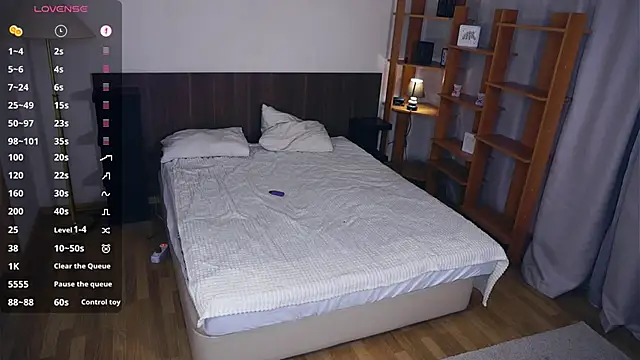 LenitaTumblin online show from November 28, 9:50 pm