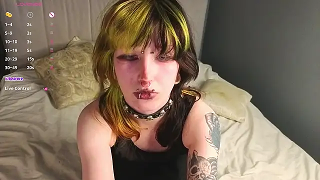 KandraCruser online show from November 15, 9:21 pm