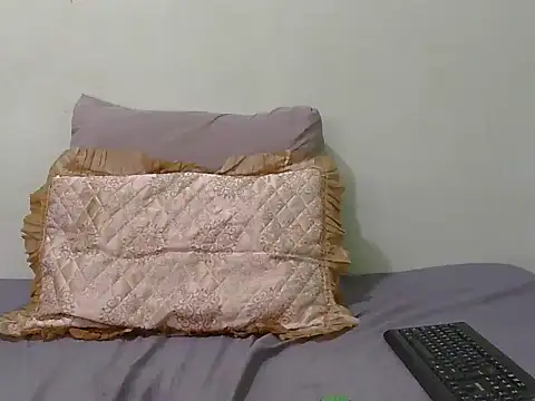 SexyBubbles1 online show from September 23, 11:46 am