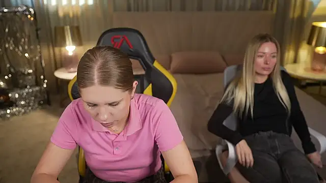 Snapshot of Tiana_Princesss chatting on October 7, 2:14 pm Tiana Princesss online show from October 7, 2:14 pm