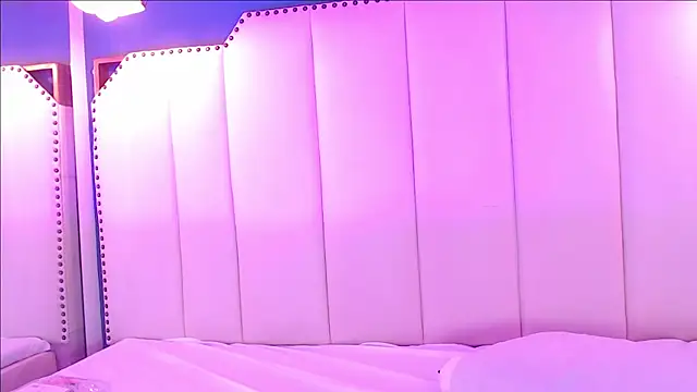 SophiaBloss online show from October 10, 3:44 pm