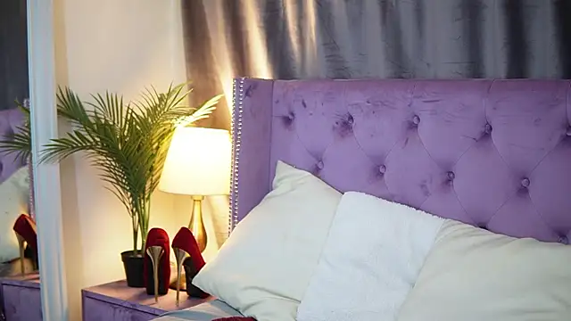 SaraiAngel online show from February 21, 10:33 pm