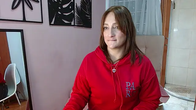 amara rousse1 online show from December 2, 1:05 pm