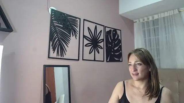 amara rousse1 online show from July 12, 1:02 pm