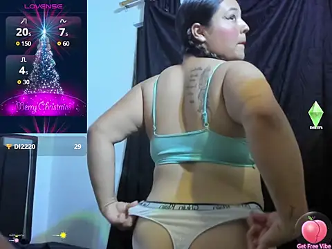 Snapshot of Golosa_hard_sex chatting on November 7, 11:16 pm Golosa hard sex online show from November 7, 11:16 pm