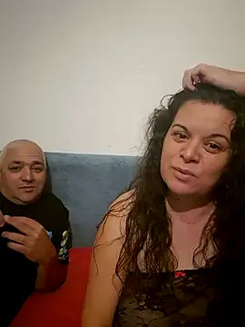 Snapshot of PerleRaree chatting on June 15, 8:33 pm PerleRaree online show from June 15, 8:33 pm