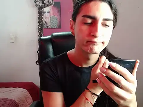 Snapshot of lola_diez chatting on October 7, 6:16 pm lola diez online show from October 7, 6:16 pm