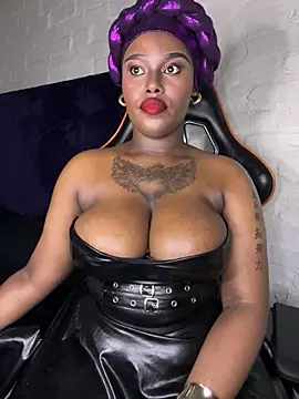 QUEEN NOBUHLE 777 online show from February 19, 10:17 pm