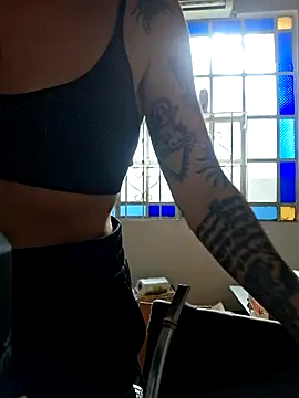 goddessfoxyla online show from September 24, 2:20 pm