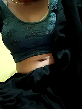 Snapshot of Cutey_neha01 chatting on October 28, 3:47 pm Cutey neha01 online show from October 28, 3:47 pm