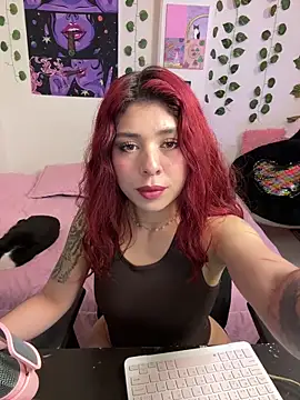 Snapshot of SamanthaShelby chatting on September 23, 4:26 am SamanthaShelby online show from September 23, 4:26 am