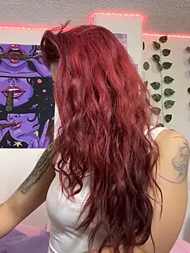 Snapshot of SamanthaShelby chatting on September 24, 6:28 am SamanthaShelby online show from September 24, 6:28 am