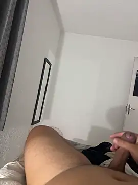 ErickFelipe25 online show from March 5, 4:19 am