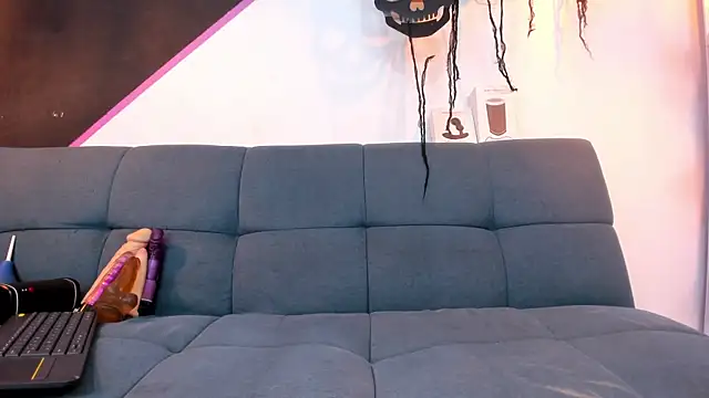 DanteWinter online show from October 15, 3:39 am