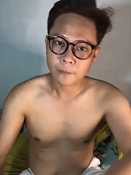 Snapshot of datnguyenvn chatting on February 14, 12:46 pm datnguyenvn online show from February 14, 12:46 pm