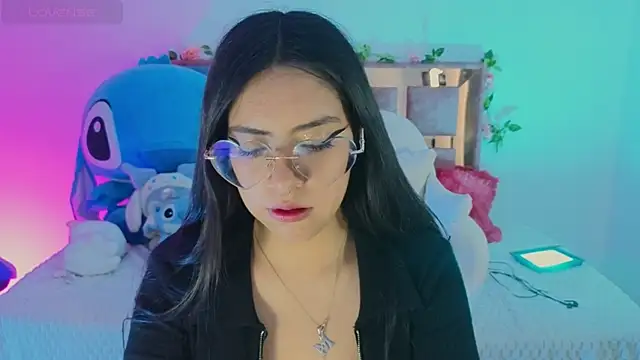 Snapshot of Mia_bunny15 chatting on October 5, 7:34 pm Mia bunny15 online show from October 5, 7:34 pm