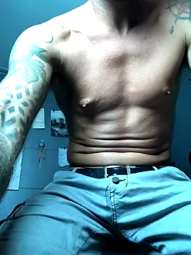 Snapshot of MatteoDom85 chatting on September 25, 2:10 pm MatteoDom85 online show from September 25, 2:10 pm