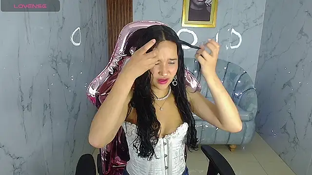 bella vibess s online show from December 16, 8:36 pm