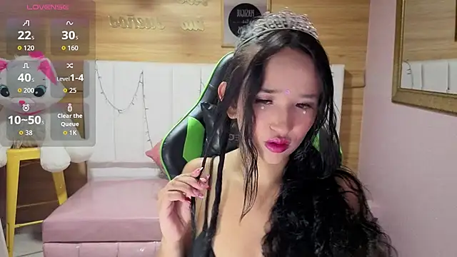 bella vibess s online show from April 8, 12:38 pm