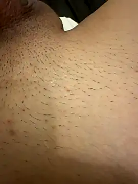 hieutran777 online show from November 4, 3:55 pm