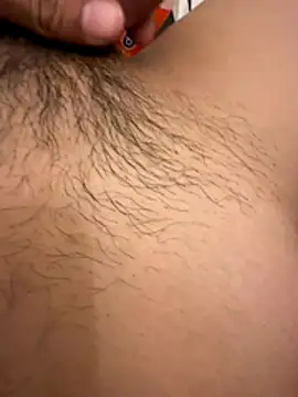 hieutran777 online show from December 2, 2:23 pm