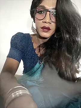Winterbunny95 online show from September 19, 9:15 pm