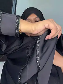 Snapshot of SpicykhalifaX chatting on July 5, 4:36 pm SpicykhalifaX online show from July 5, 4:36 pm