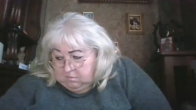 Snapshot of Lala-Love56 chatting on November 27, 11:45 am Lala-Love56 online show from November 27, 11:45 am