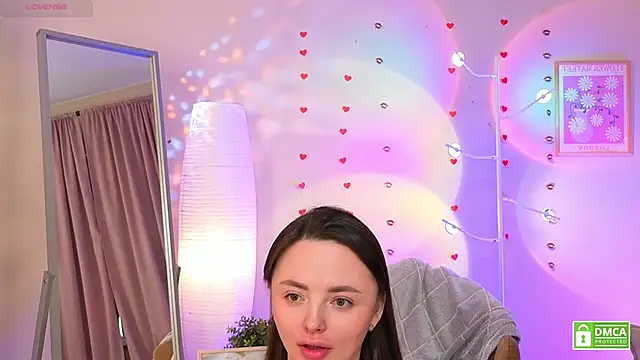 OliviaKis  online show from February 28, 7:31 am