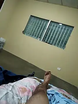 Eszteban1987 online show from January 12, 11:21 pm