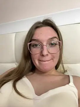 Bellatrisssaa online show from February 12, 8:04 pm