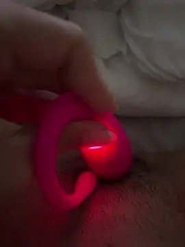 Snapshot of pourleplaisir930 chatting on October 7, 9:34 pm pourleplaisir930 online show from October 7, 9:34 pm