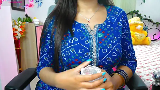 WildDimpi 0 online show from October 31, 6:09 pm