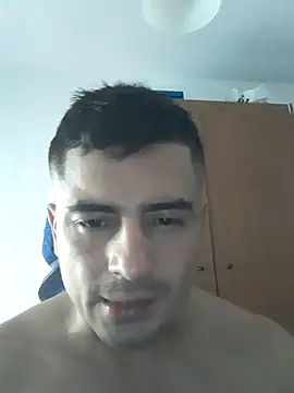 Andr3s69xxx online show from September 14, 11:53 am