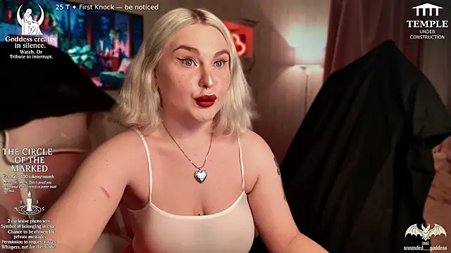 Snapshot of Wounded_Goddess_ chatting on November 14, 4:06 pm Wounded Goddess online show from November 14, 4:06 pm