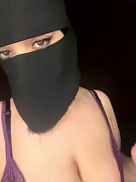 RooVaaN-Xx online show from January 9, 6:31 pm