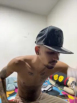 carl jhonson821 online show from November 22, 2:27 pm