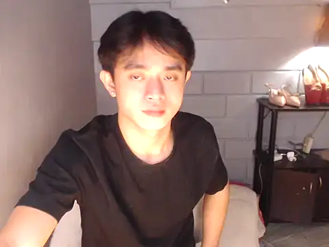 NautyBoyBrazeen 143 online show from April 2, 10:57 am