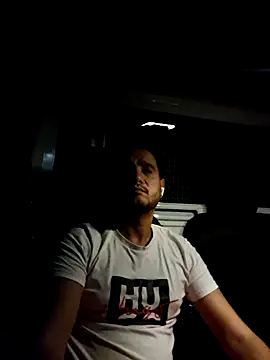 Snapshot of Darkhayrboy chatting on October 29, 1:08 am Darkhayrboy online show from October 29, 1:08 am