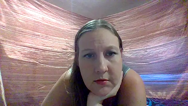 Snapshot of chickandherdick chatting on October 9, 9:13 pm chickandherdick online show from October 9, 9:13 pm