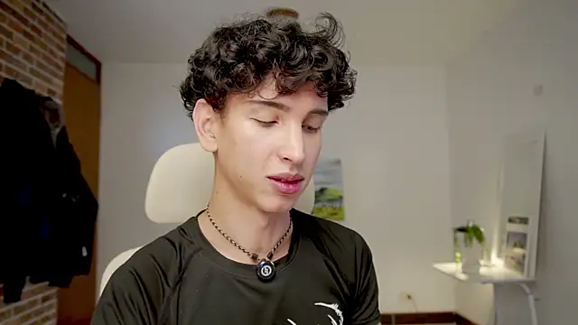 boream online show from December 15, 1:37 pm