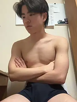 Snapshot of gagsjj chatting on February 13, 3:30 pm gagsjj online show from February 13, 3:30 pm