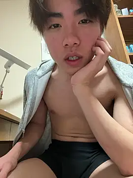 Snapshot of gagsjj chatting on February 28, 3:13 pm gagsjj online show from February 28, 3:13 pm