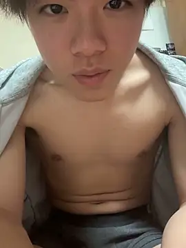 Snapshot of gagsjj chatting on March 7, 3:31 pm gagsjj online show from March 7, 3:31 pm